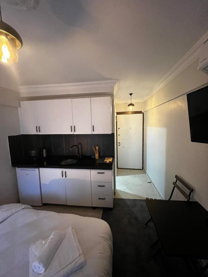 Mr Miller Suite Istanboel Buitenkant foto